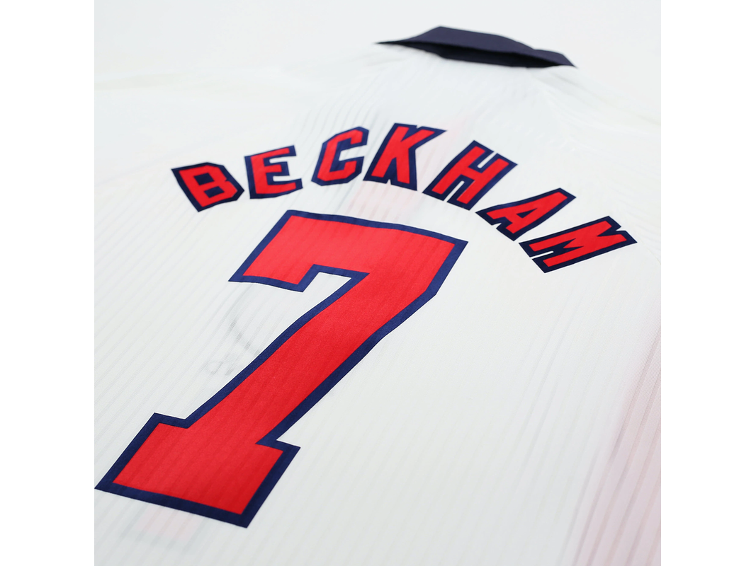 Inglaterra 1997/98 (Home Kit) 7