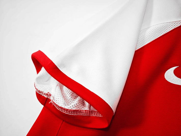 Arsenal 2002/04 (Home kit) 7