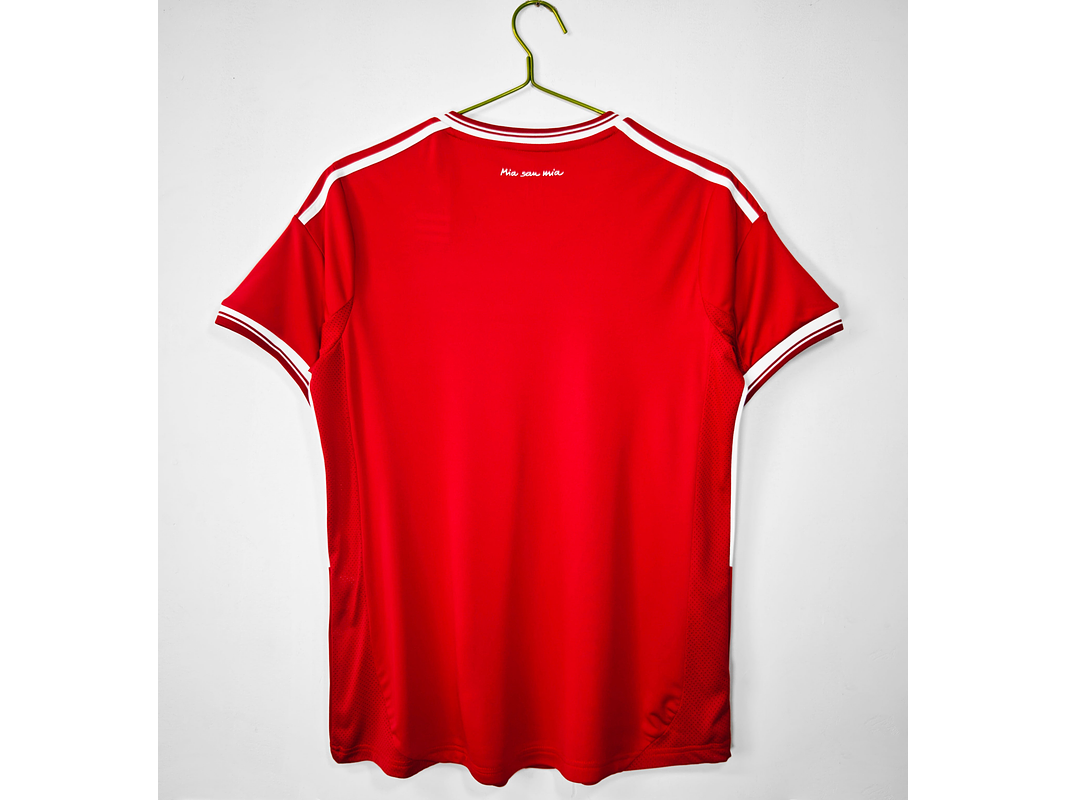 Bayern Munich 2013/14 (Home Kit) 3