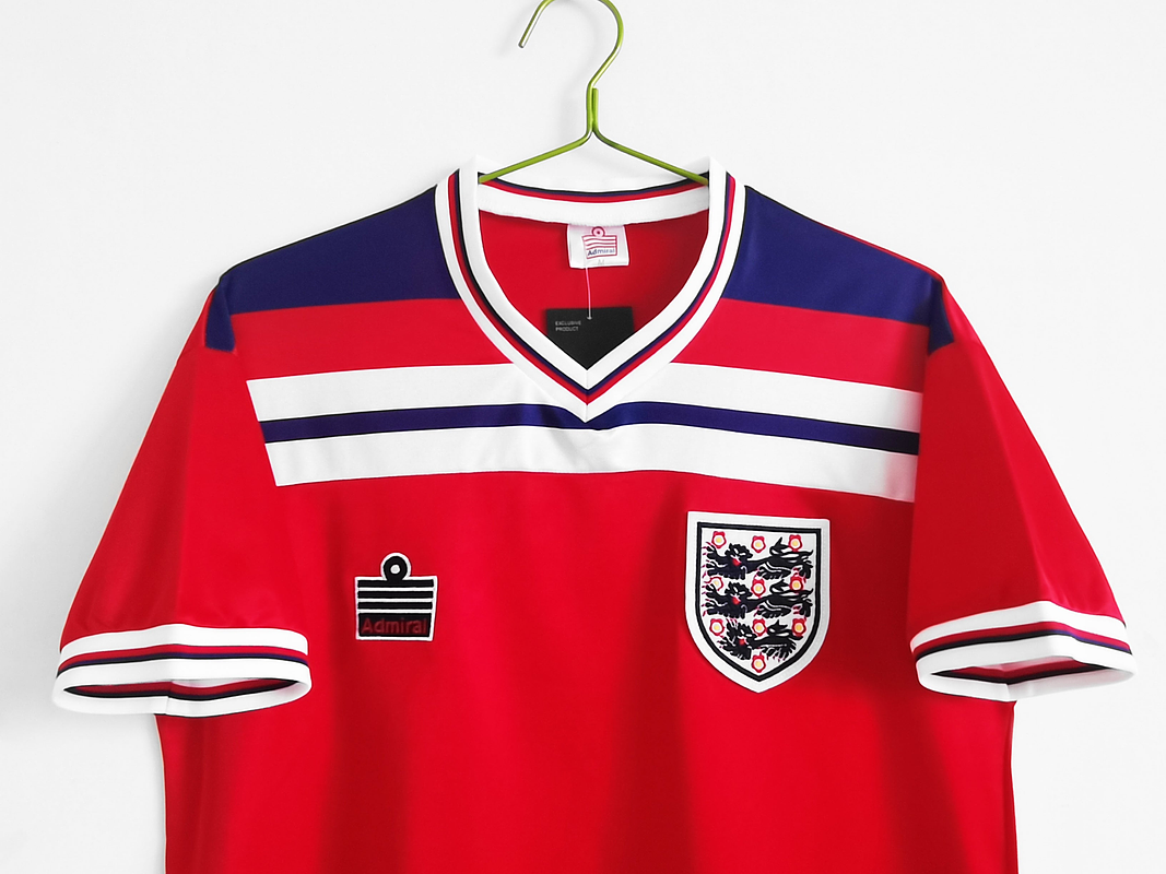 Inglaterra 1982 (Away Kit) 9