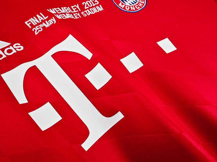 Bayern Munich 2013/14 (Home Kit) 7