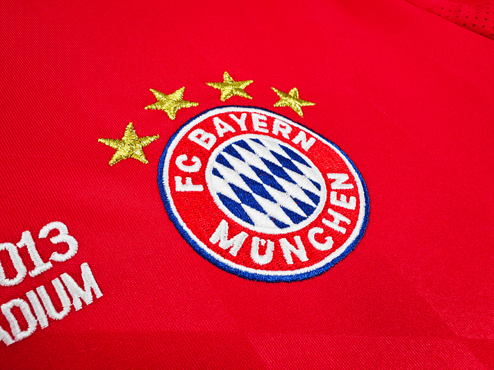 Bayern Munich 2013/14 (Home Kit) 9