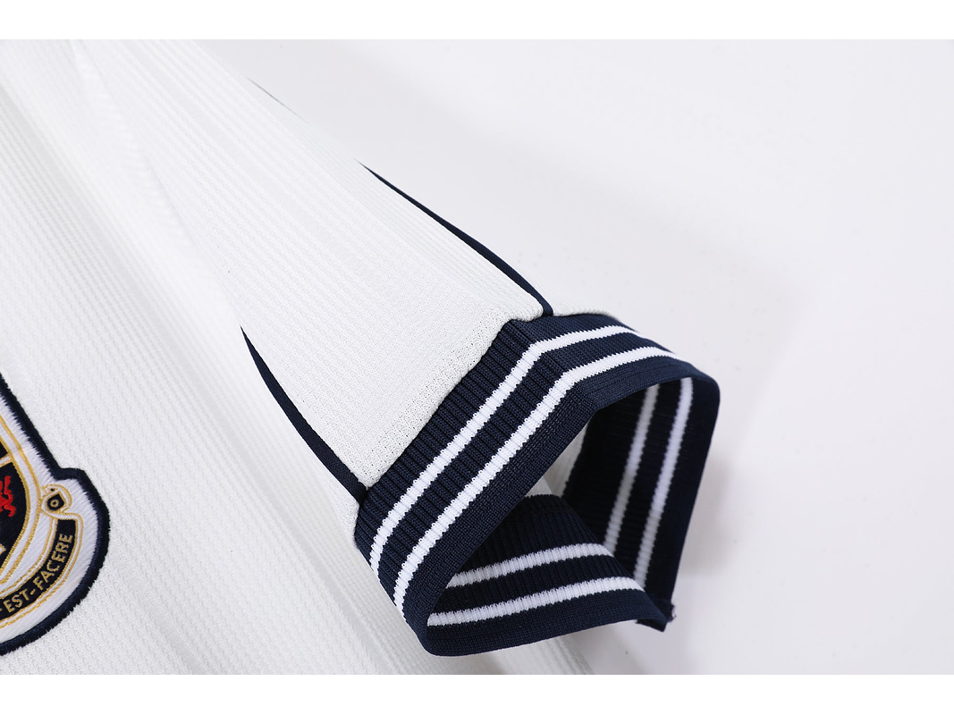 Tottenham Hotspur 1997/99 (Home Kit) 5