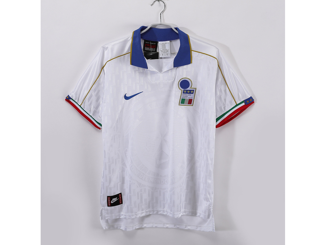Italia 1995 (Away Kit) 1