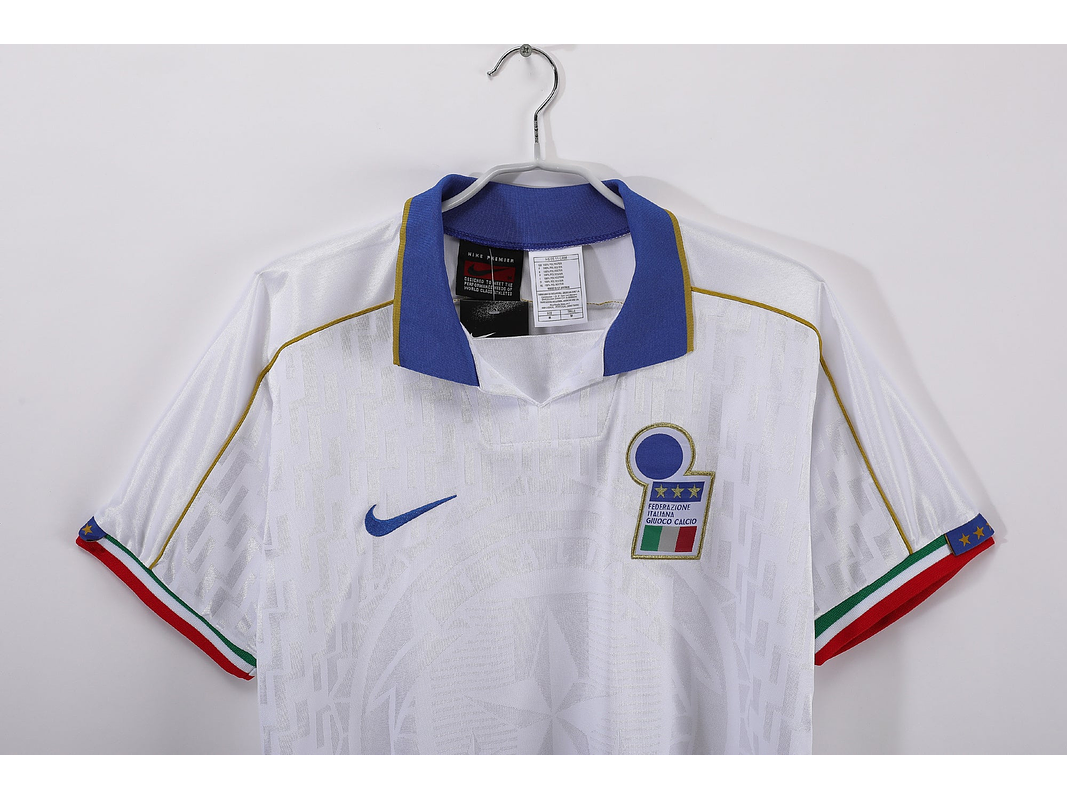 Italia 1995 (Away Kit) 2