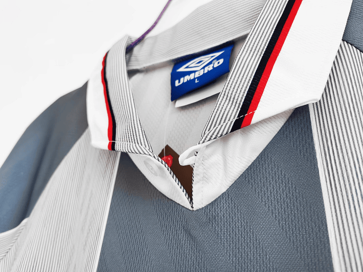 Inglaterra 1996 (Away Kit) 4