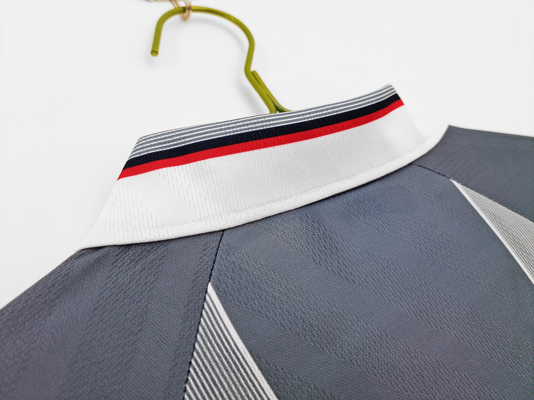 Inglaterra 1996 (Away Kit - Long Sleeve) 6