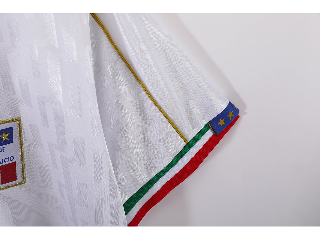 Italia 1995 (Away Kit) 7