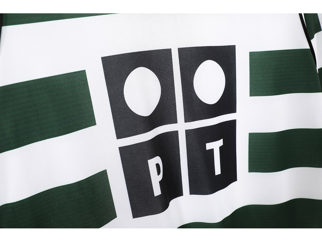 Sporting Lisboa 2001/03 (Home Kit - Long Sleeve) 7