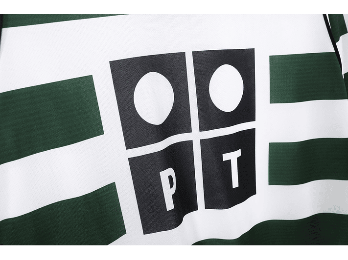 Sporting Lisboa 2001/03 (Home Kit - Long Sleeve) 7