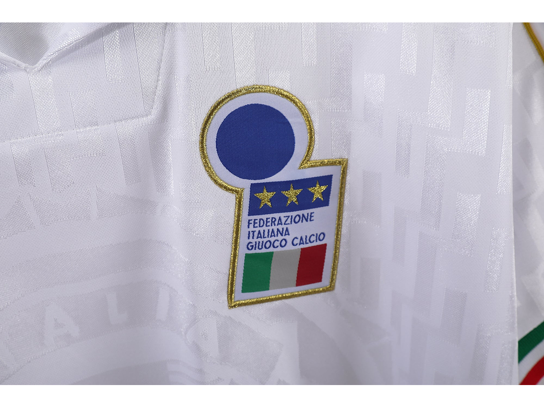 Italia 1995 (Away Kit) 9