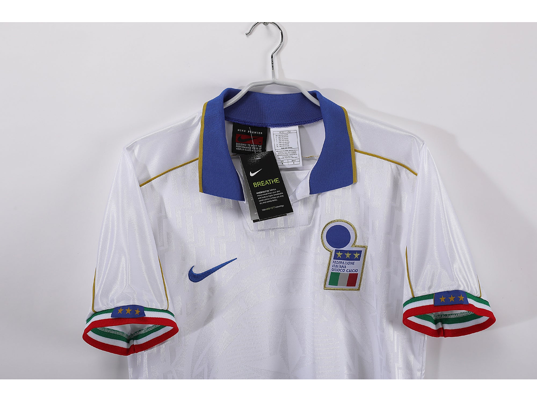 Italia 1995 (Away Kit) 11