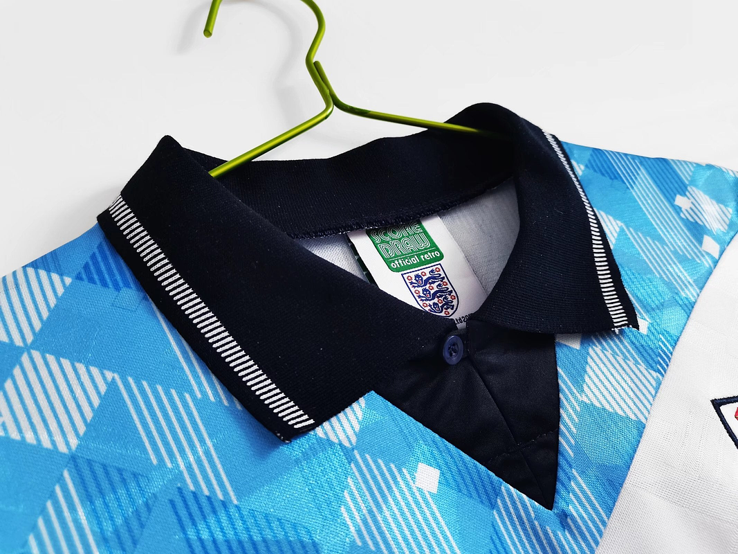 Inglaterra 1990/92 (Third Kit - Three Color) 6