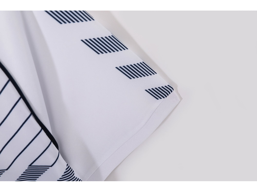 Tottenham Hotspur 1986 (Home Kit) 4