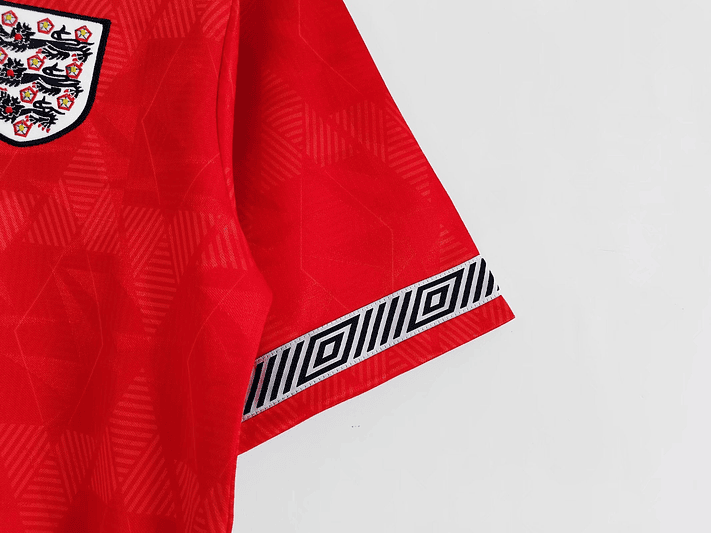 Inglaterra 1990/92 (Third Kit - Red) 5