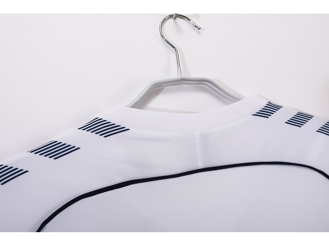 Tottenham Hotspur 1986 (Home Kit) 5