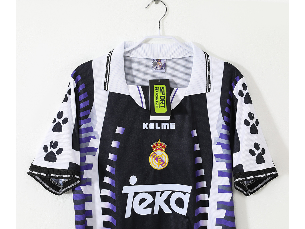 Real Madrid 1997/98 (Third Kit) 2