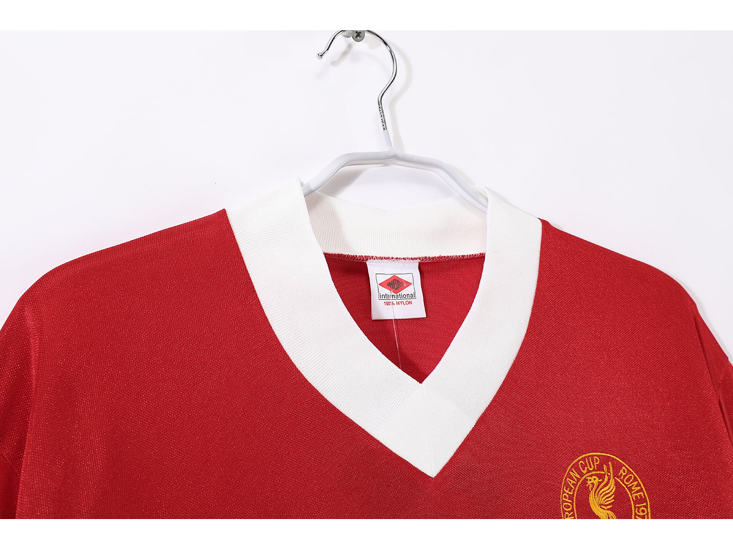 Liverpool 1976/77 (Home Kit – 1977 European Cup Final) 6