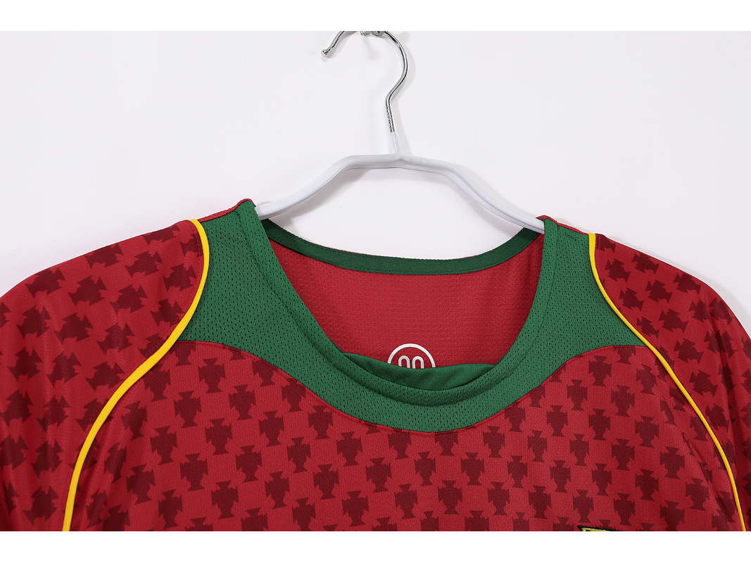 Portugal 2004 (Home Kit) 6