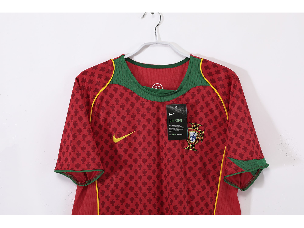 Portugal 2004 (Home Kit) 9