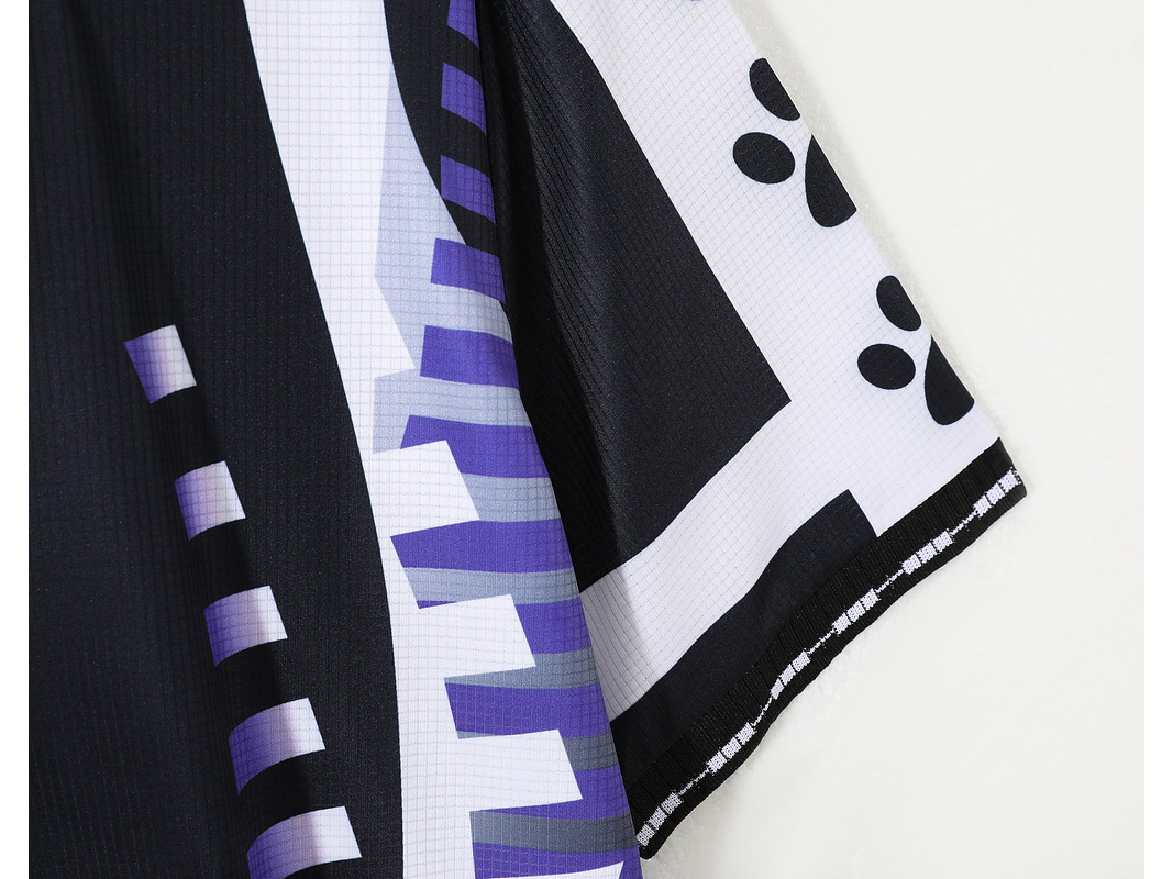 Real Madrid 1997/98 (Third Kit) 8