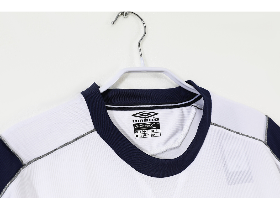 Manchester United 2000/2001 (Away Kit) 3