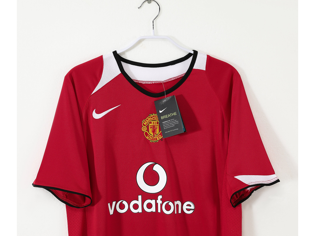 Manchester United 2004/06 (Home Kit) 2