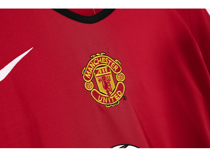 Manchester United 2004/06 (Home Kit) 3