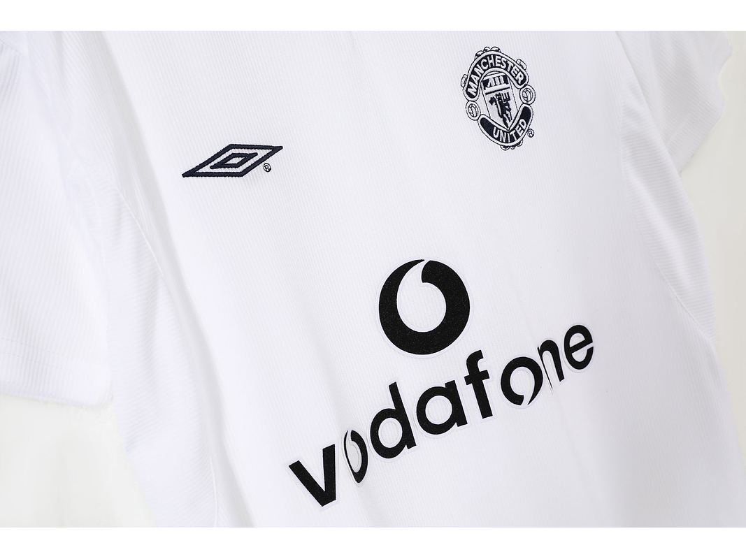 Manchester United 2000/2001 (Away Kit) 10