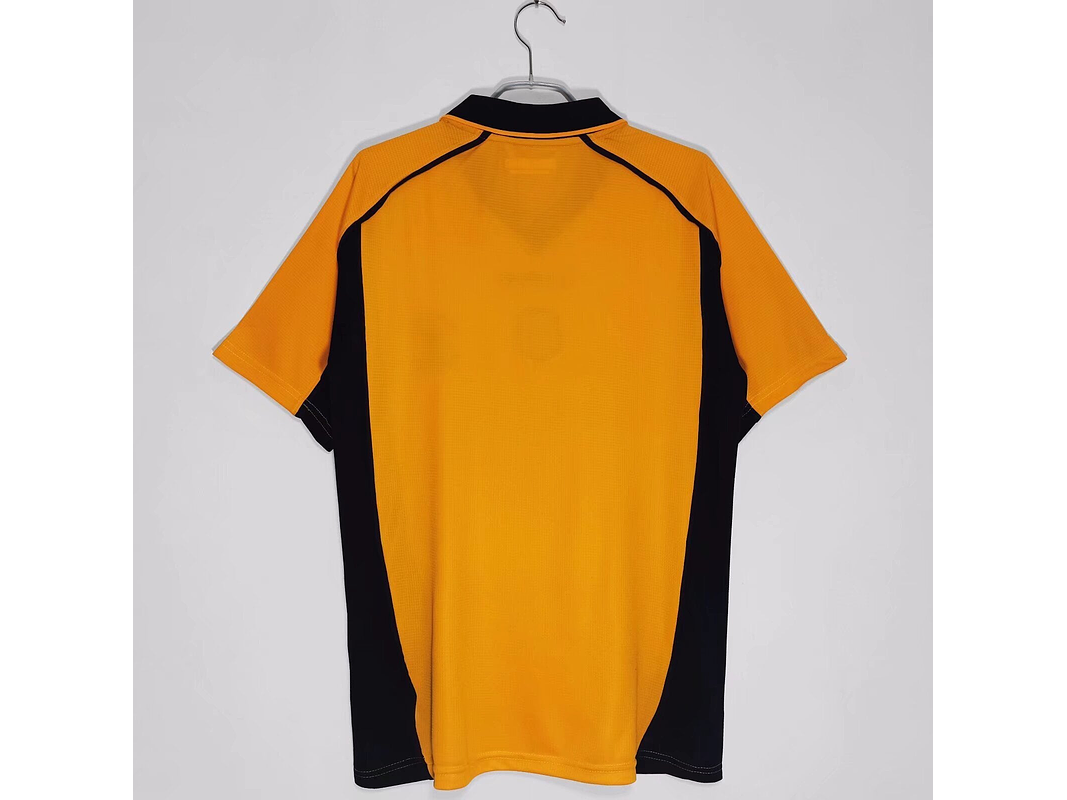 Liverpool 2000/01 (Away Kit) 7