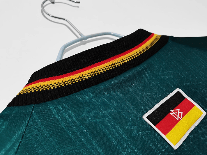 Alemania 1996 (Away Kit) 6