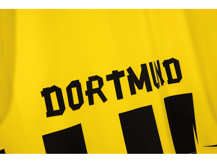 Dortmund 2012/13 (Home Kit) 8