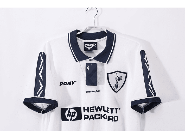 Tottenham Hotspur 1995/97 (Home Kit) 10