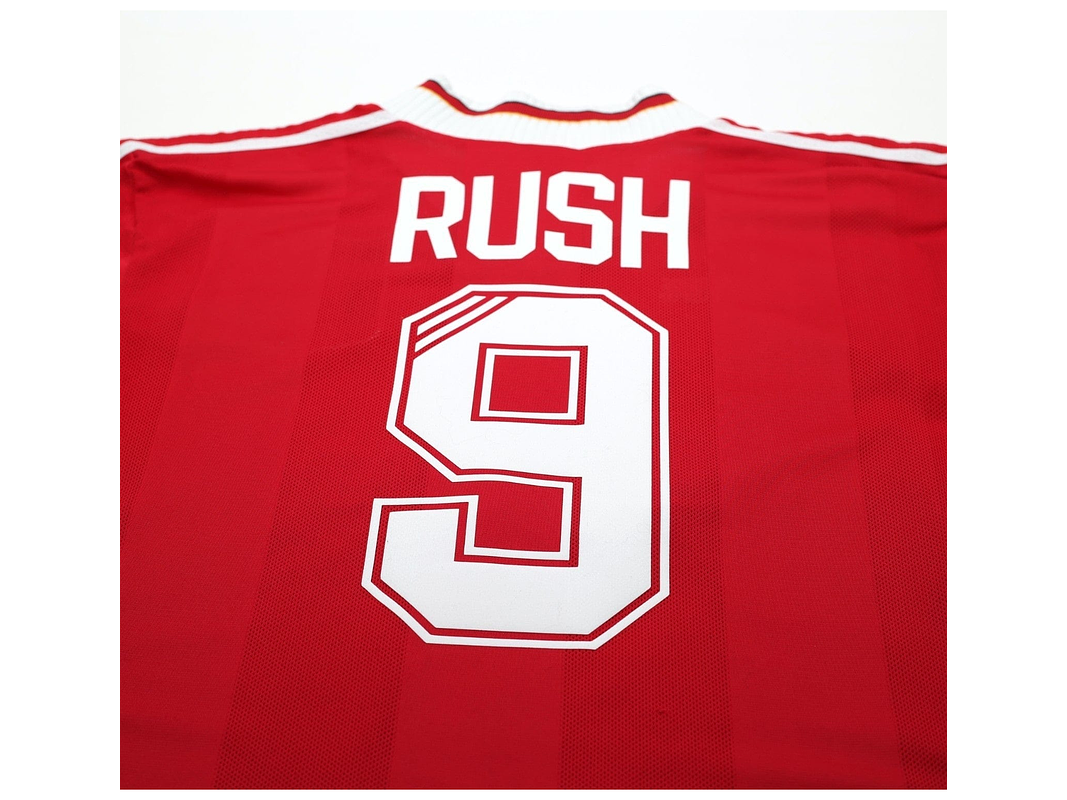 Liverpool 1995/96 (Home Kit) 3