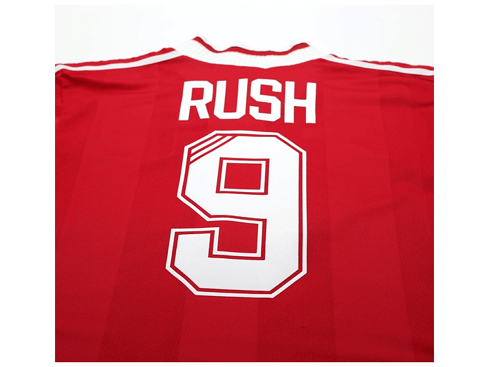 Liverpool 1995/96 (Home Kit) 3