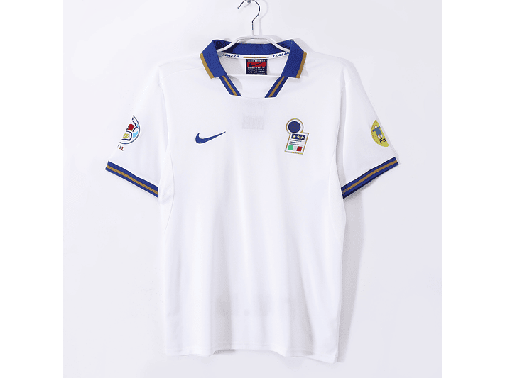 Italia 1996 (Away Kit) 1