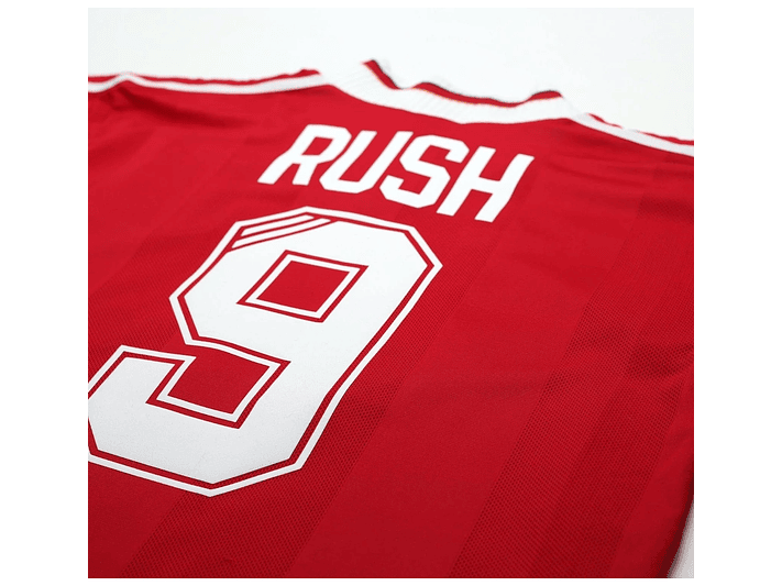 Liverpool 1995/96 (Home Kit) 4