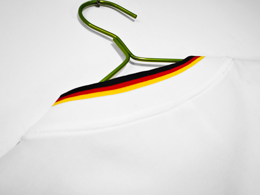 Alemania 1986 (Home Kit) 9