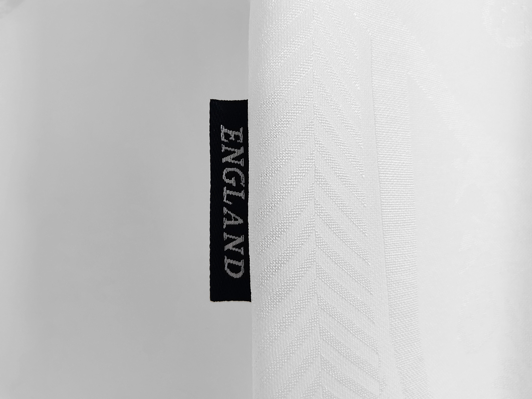 Inglaterra 1994/95 (Home Kit) 5