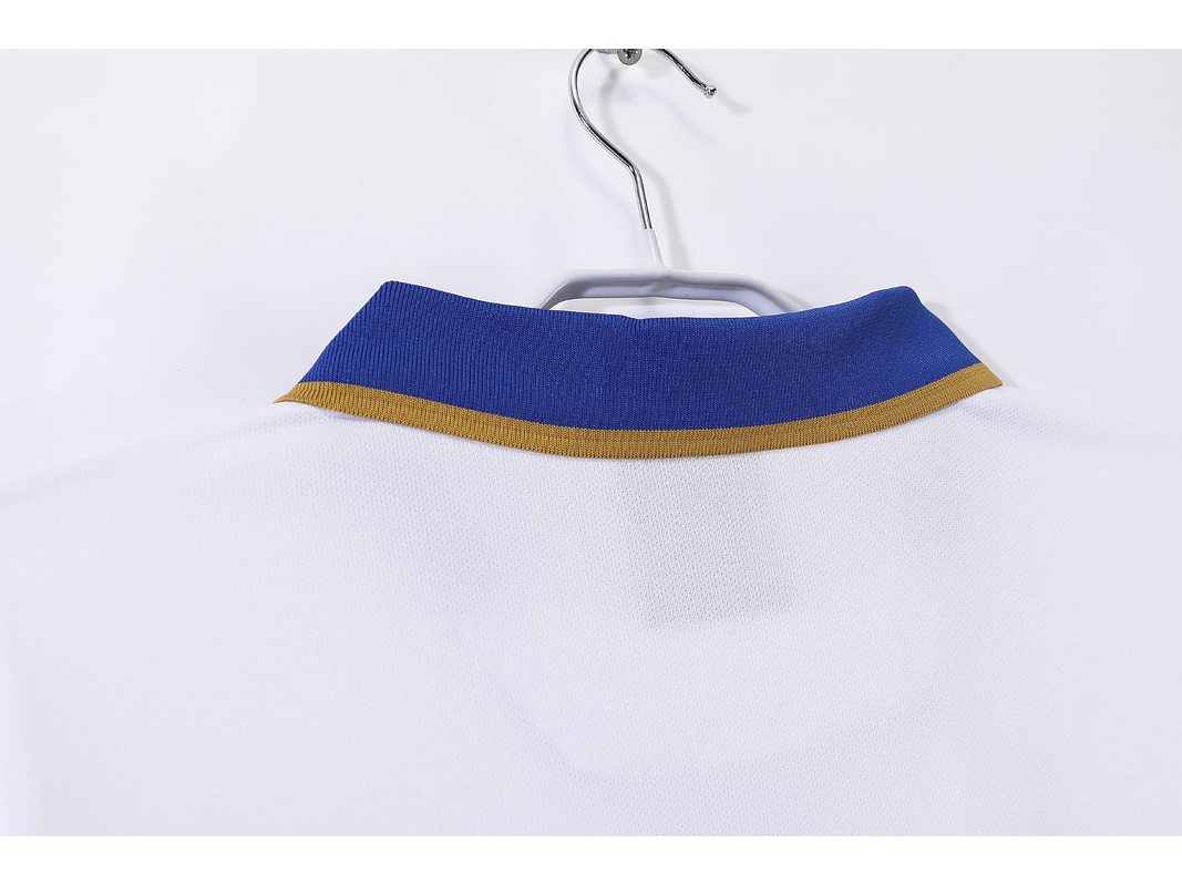 Italia 1996 (Away Kit) 5