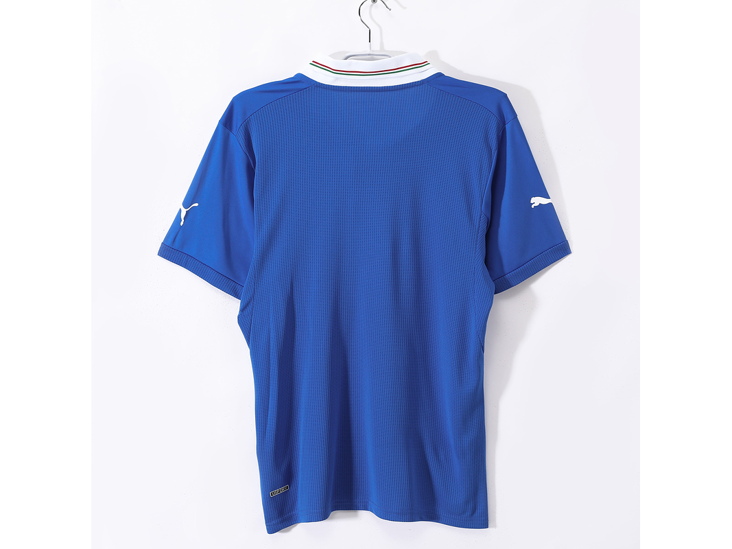 Italia 2012 (Home Kit) 9