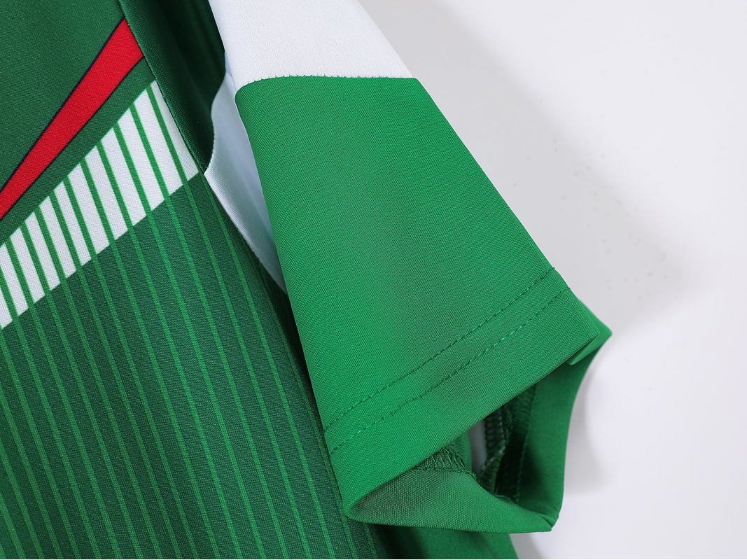 México 2014 (Home Kit) 3