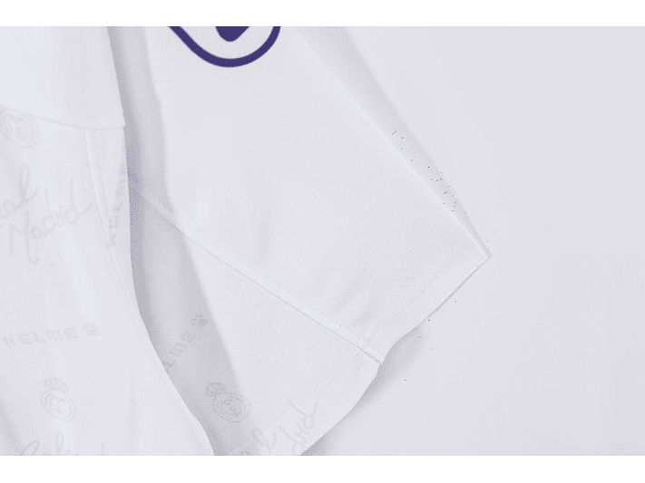 Real Madrid 1994/96 (Home Kit) 6