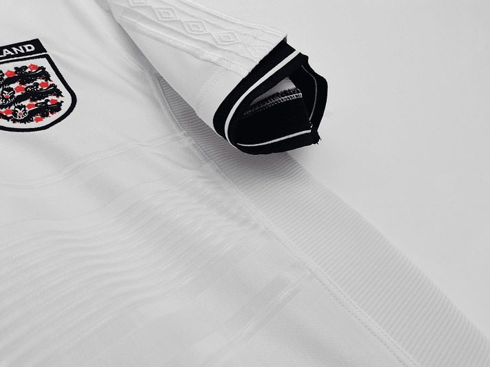 Inglaterra 1999/2001 (Home Kit) 6