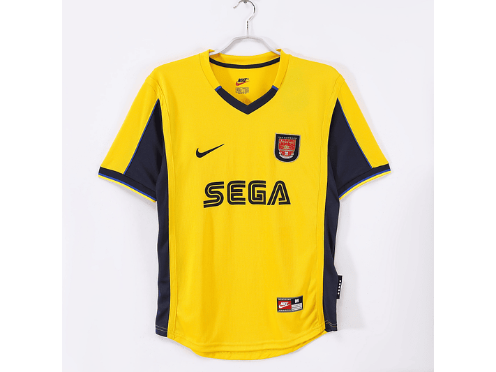 Arsenal 2000/01 (Away Kit) 1