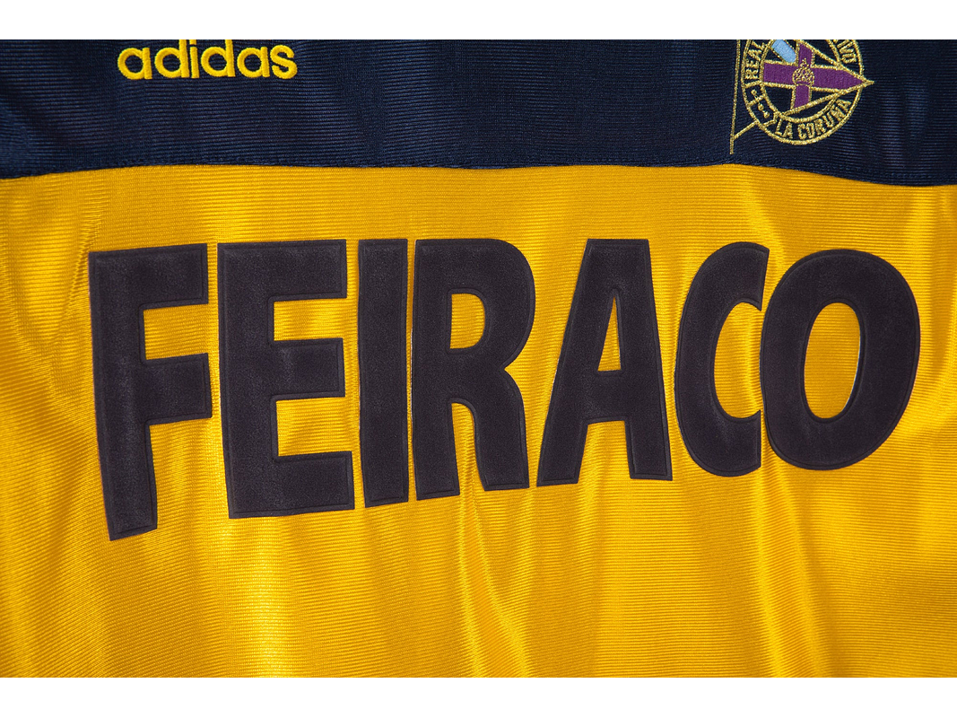Deportivo La Coruña 1999/00 (Third Kit) 3