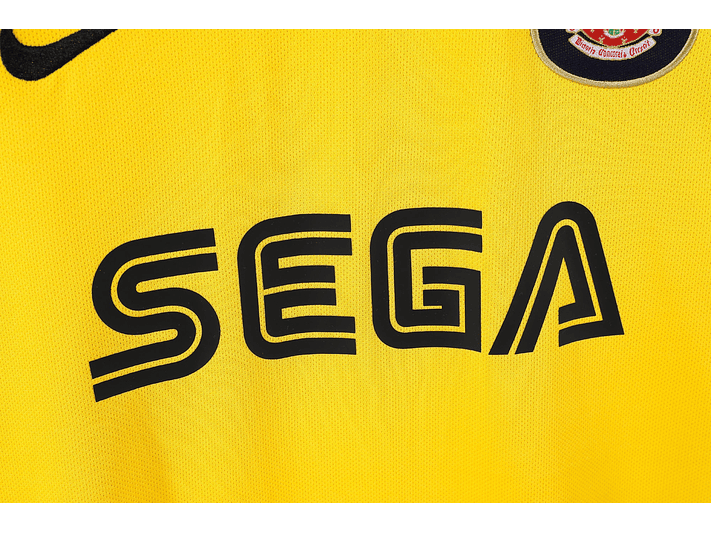 Arsenal 2000/01 (Away Kit) 7