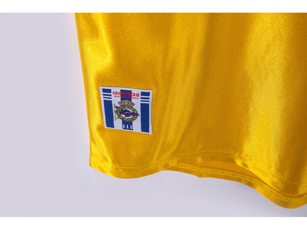 Deportivo La Coruña 1999/00 (Third Kit) 6