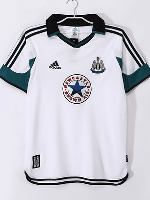 New Castle 1999/00 (Away Kit)