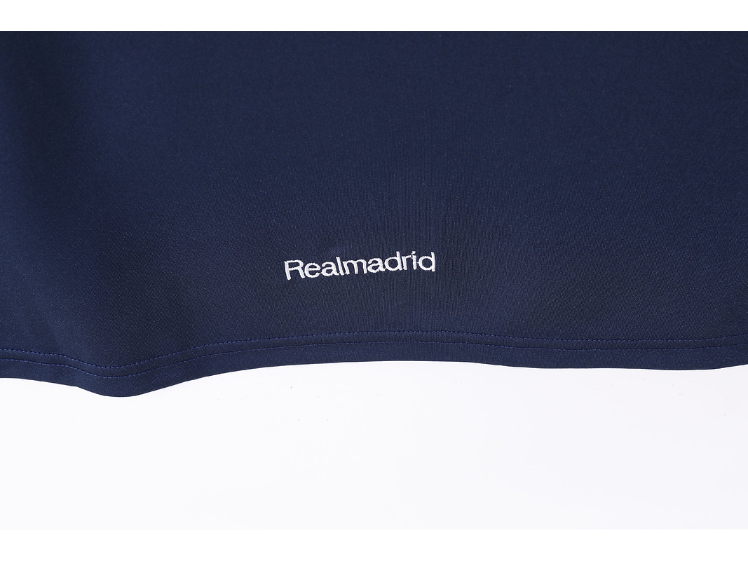 Real Madrid 2005/06 (Away Kit - Long Sleeves) 3